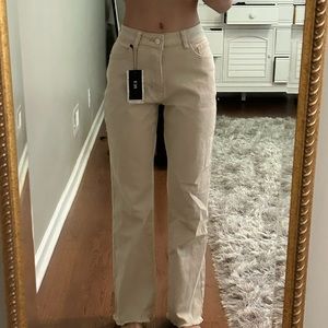 Women’s beige jeans